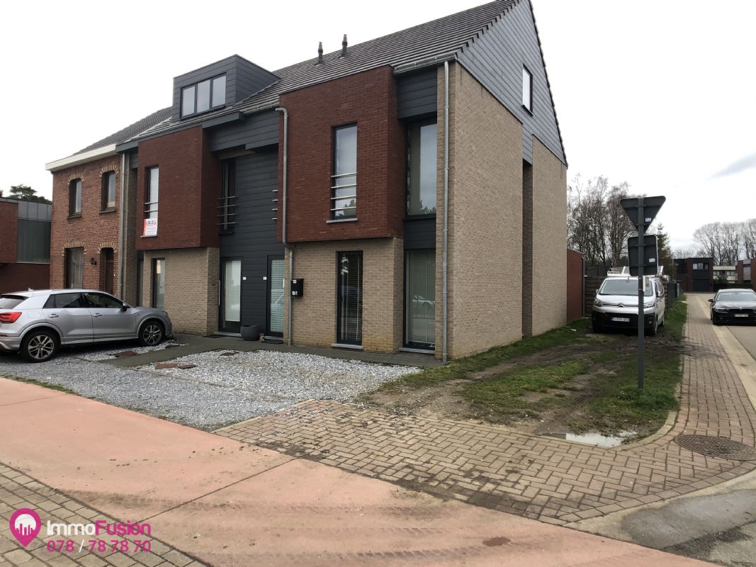 En venta Casa pareada, Heusden-Zolder, Limburg, Bélgica