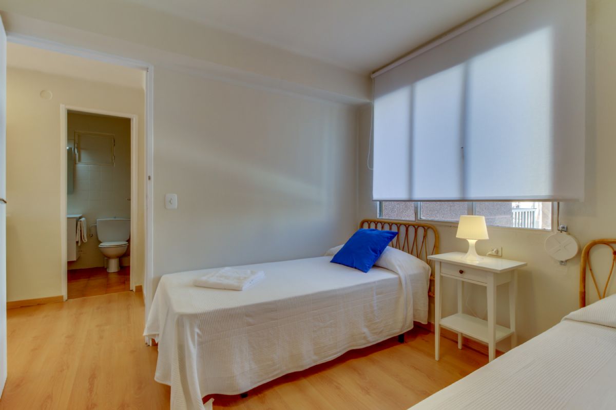 Alquiler vacaciones Apartamento en primera línea de playa, Benidorm, Alicante, Comunidad Valenciana, España