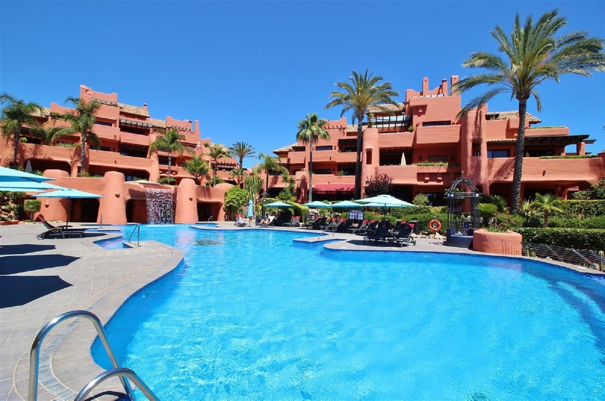 En venta Apartamento en planta baja, Marbella, Málaga, Andalucía, España
