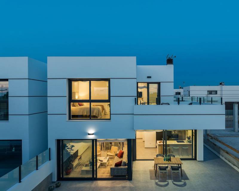 En venta Villa de nueva construcción, Guardamar del Segura, Alicante, Comunidad Valenciana, España