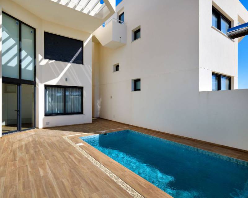 En venta Villa moderna de nueva construcción, Torrevieja, Alicante, Comunidad Valenciana, España