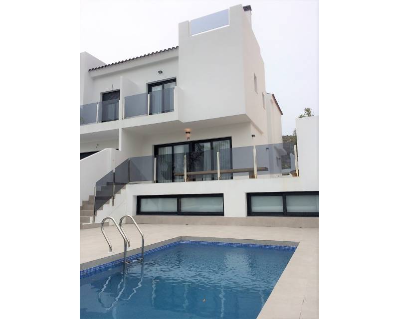 En venta Casa pareada moderna de nueva construcción, Alicante / Alacant, Alicante, Comunidad Valenciana, España