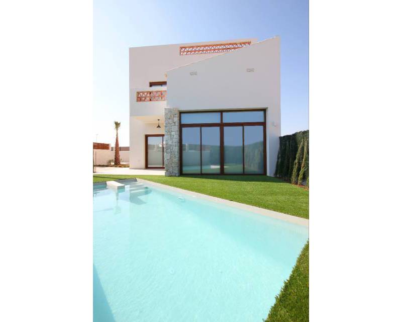 En venta Villa independiente moderna de nueva construcción, Guardamar del Segura, Alicante, Comunidad Valenciana, España